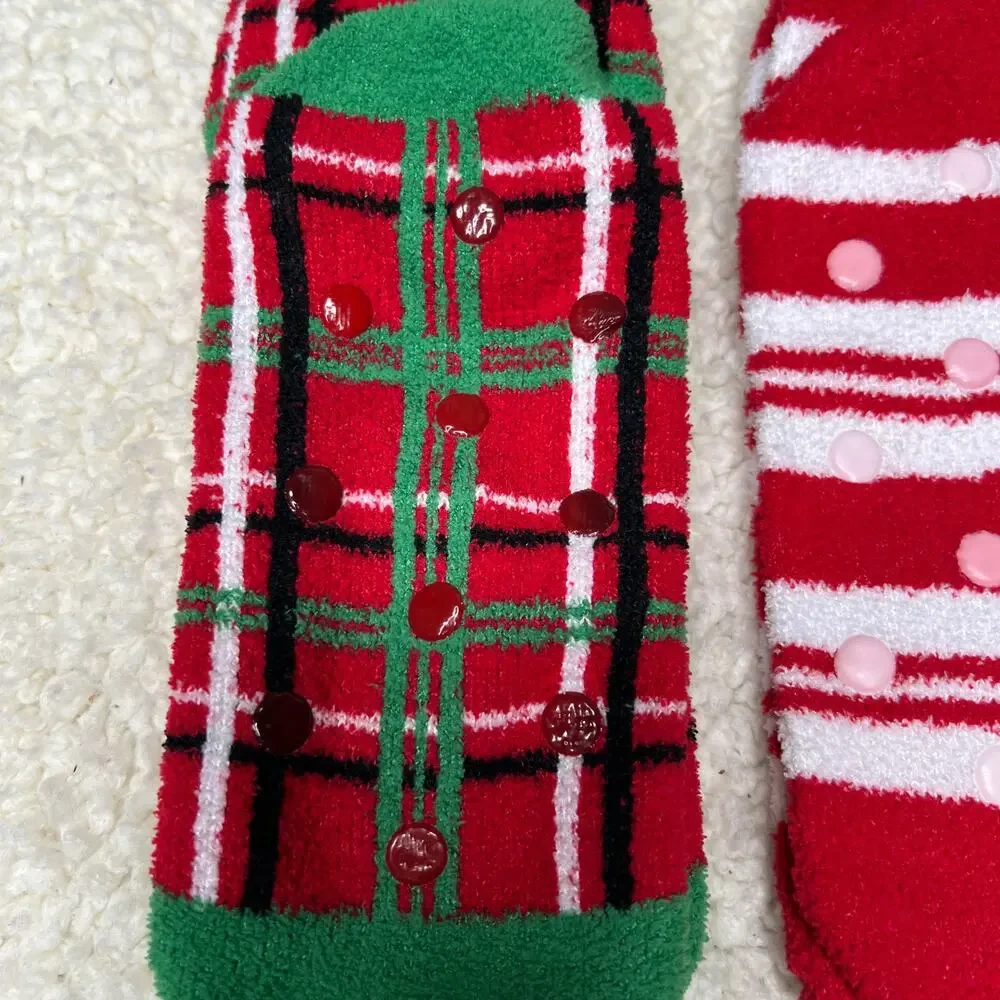 No brand holiday socks